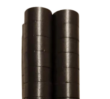 Αγορά Ferrite 8*3mm στρογγυλοί μαγνήτες φραγμών για τα ψυγεία πινάκων δελτίων πορτών οθόνης online manufacture