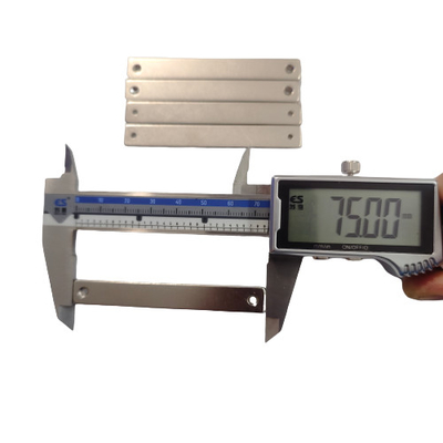 Αγορά N42 Μακρύς βιομηχανικός νεοδύμιο 75 X 10 X 3 mm μαγνήτες για γεννήτριες / κινητήρες με δύο τρύπες αντιβρύσης online manufacture